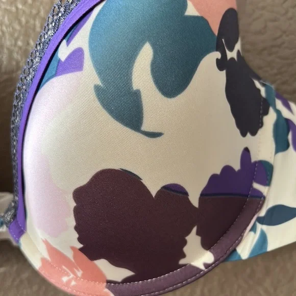 Calvin Klein purple w/ floral pattern - Picture 4 of 8